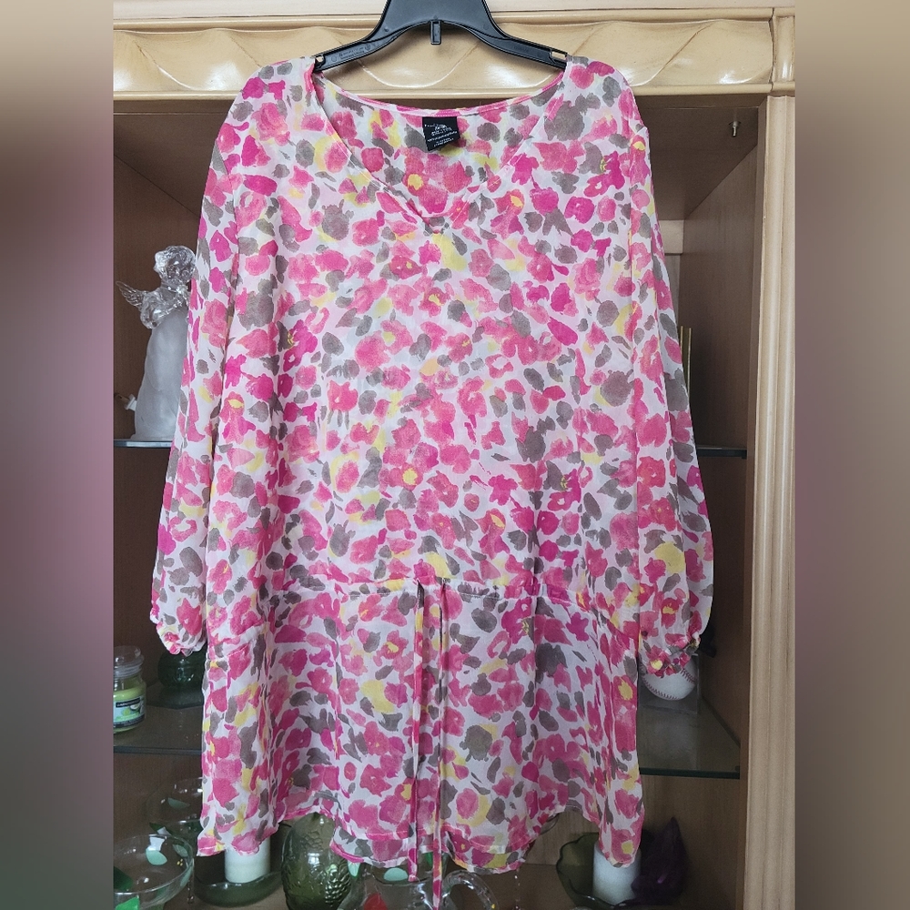 Faded Glory Cinch Waist Flouncy light and breezy Blouse